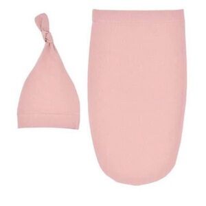 Newborn swaddle set